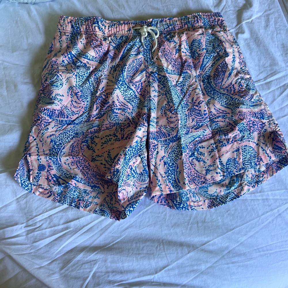 Lilly Pulitzer men’s swim trunks
